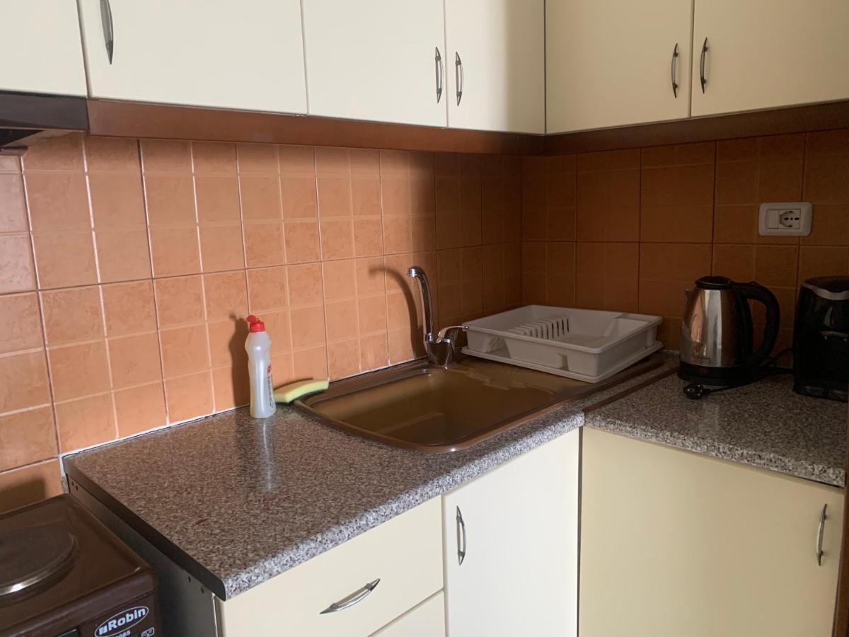 Caramel Sun Apartment Sarande Exterior photo